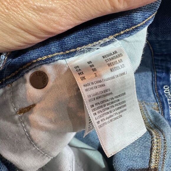 American Eagle Outfitter Womens Distressed Mom Jeans Blue Denim Acid Wash Size 0 - Picture 11 of 12